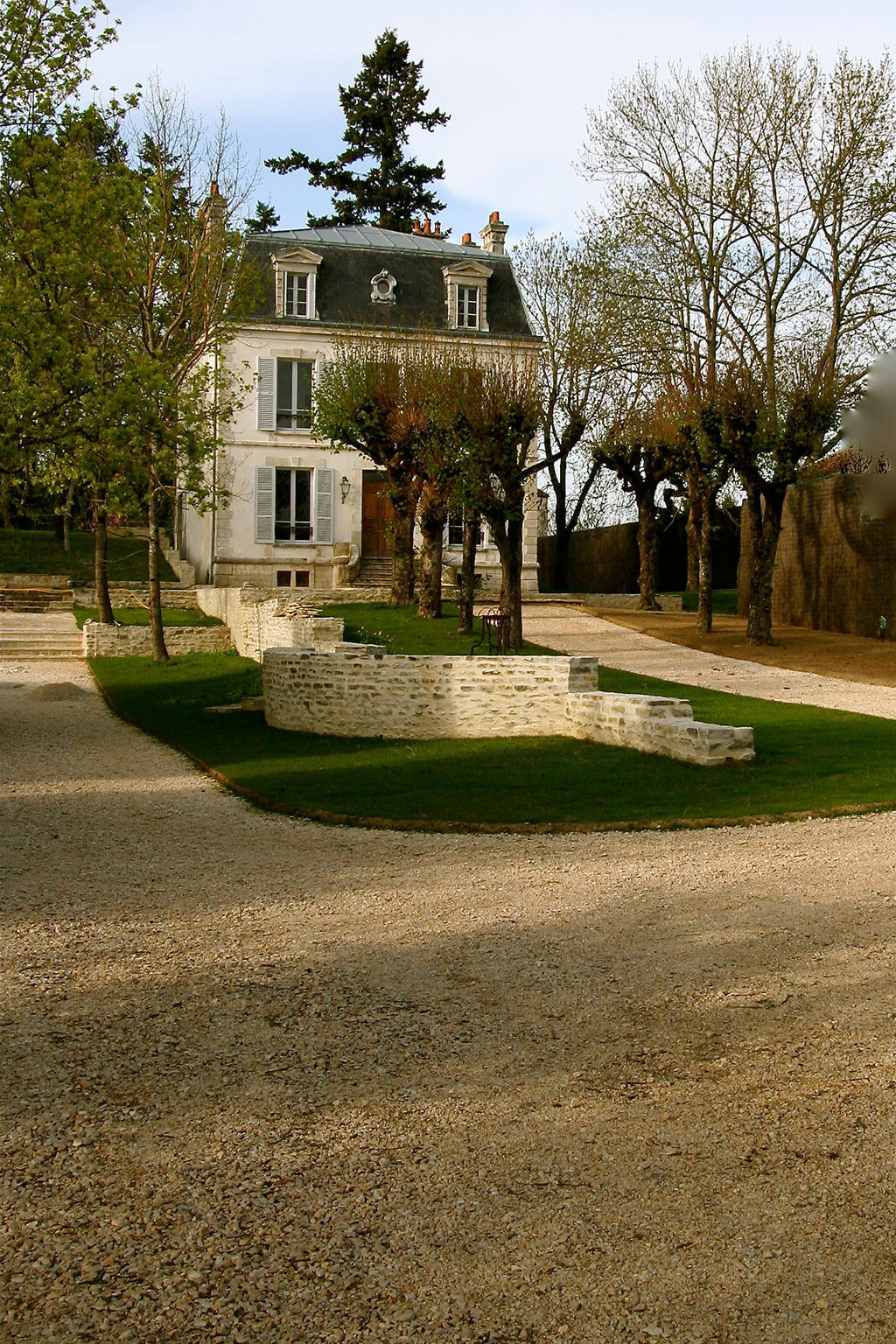 chateau de mailly annex
